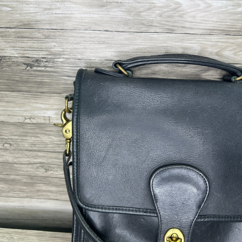 Vintage Coach Station Bag Crossbody Purse Satchel Black Leather 90s - Picture 2 of 14